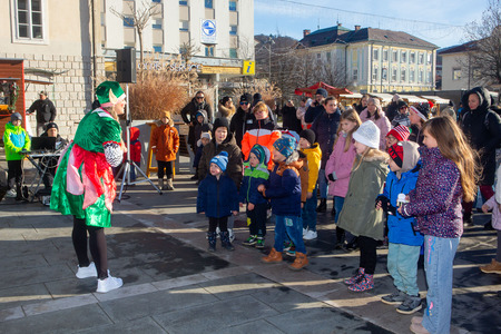 praznični sejem in prihod dedka mraza (2)